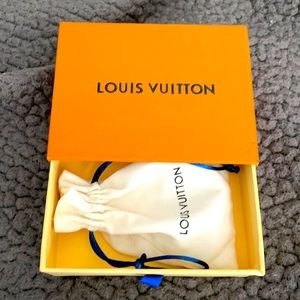 Copy-Louis Vuitton Men’s Bracelet